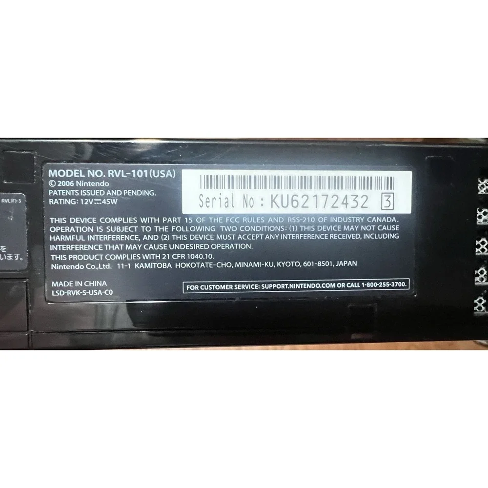 Nintendo Wii Model RVL-101 USA With Remotes Power Supply & Manuals Tested